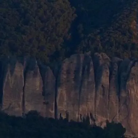 Les Vieux Murs *